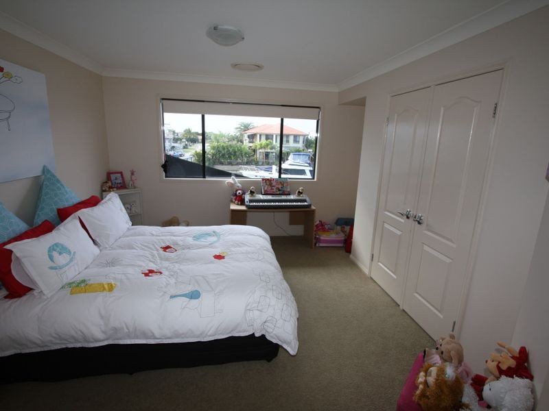 51 The Sovereign Mile, Sovereign Islands QLD 4216