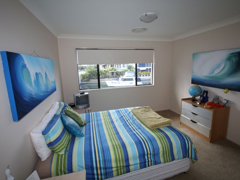 51 The Sovereign Mile, Sovereign Islands QLD 4216