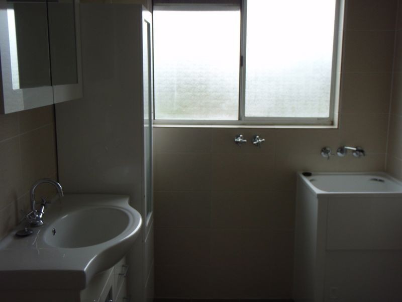 1a/9 Technology Drive, Arundel QLD 4214