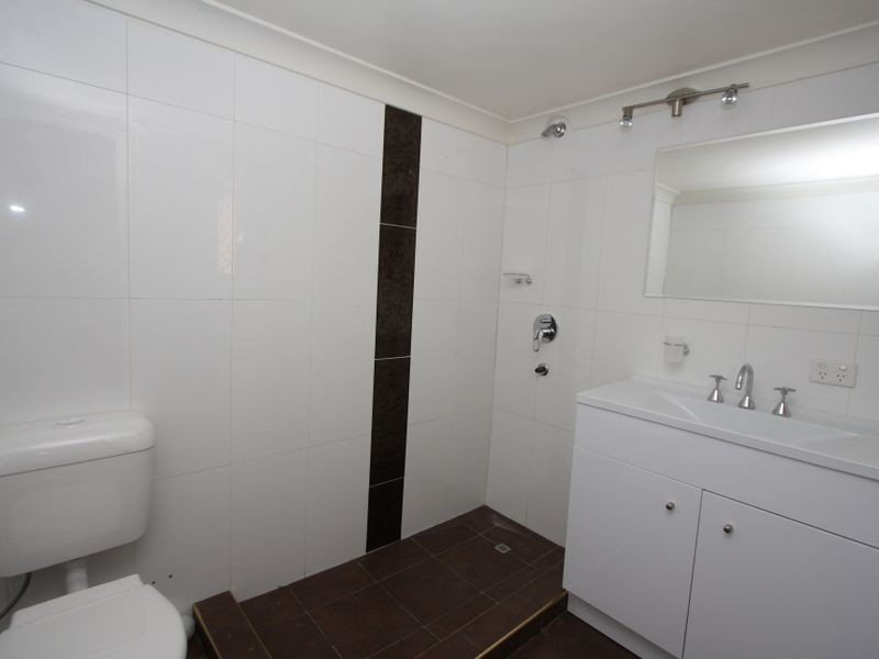 5/111 Frank Street, Labrador QLD 4215