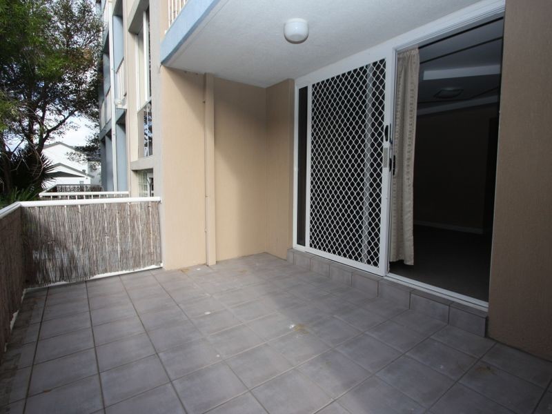 5/111 Frank Street, Labrador QLD 4215