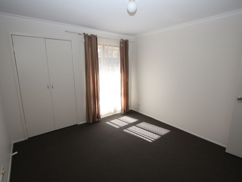 2/267 Government Road, Labrador QLD 4215