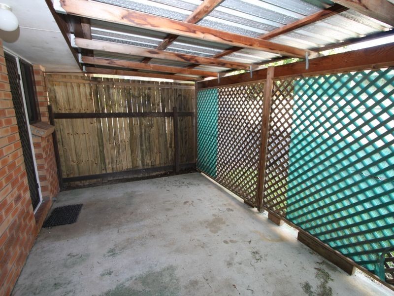 2/267 Government Road, Labrador QLD 4215
