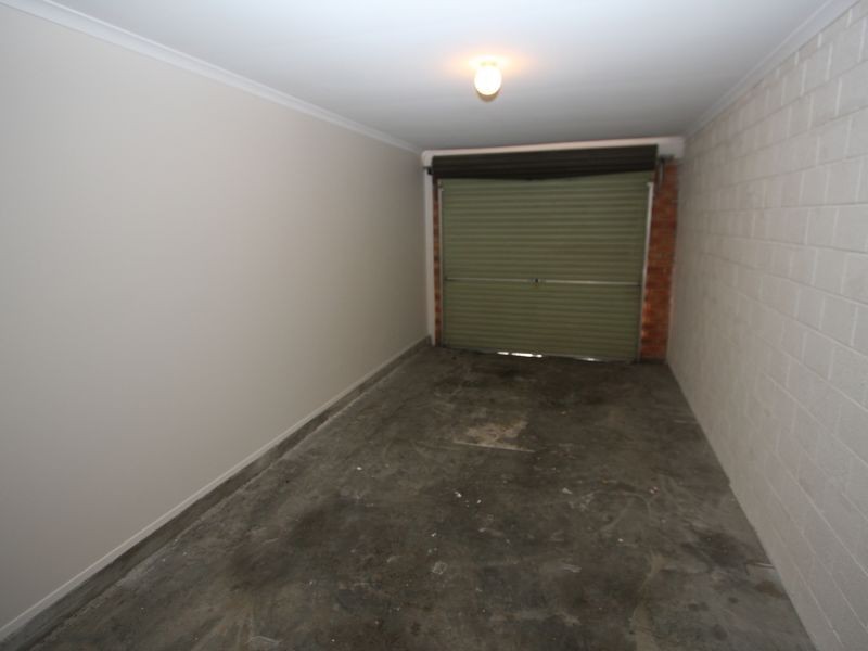 2/267 Government Road, Labrador QLD 4215