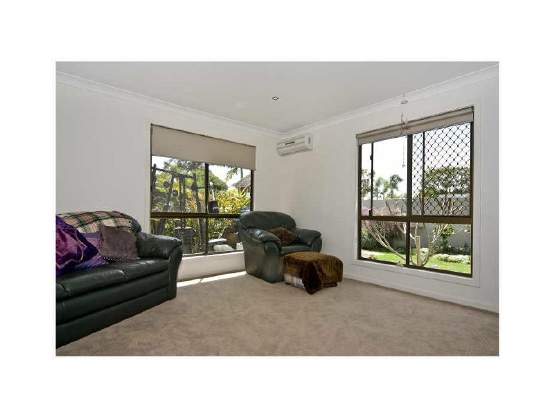 Paradise Point QLD 4216