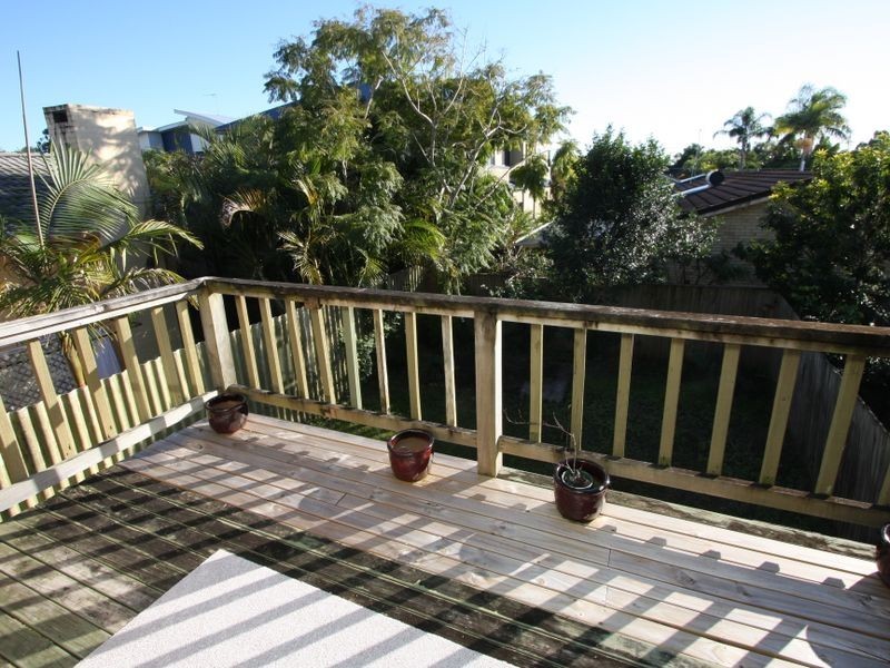 2/17 Teal Avenue, Paradise Point QLD 4216