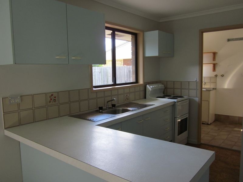 1/9 Eurimbula Court, Paradise Point QLD 4216