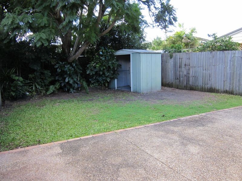 1/9 Eurimbula Court, Paradise Point QLD 4216