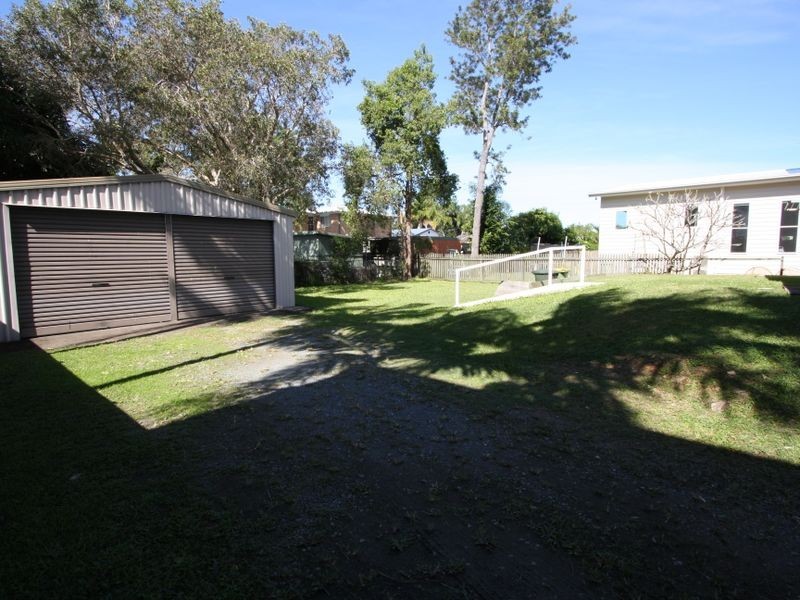 14 Crescent Avenue, Hope Island QLD 4212