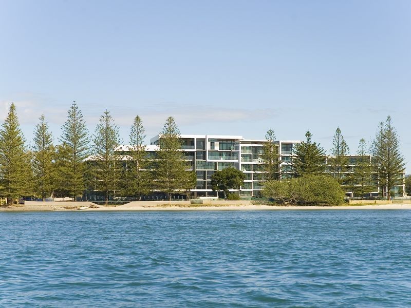 Hollywell QLD 4216