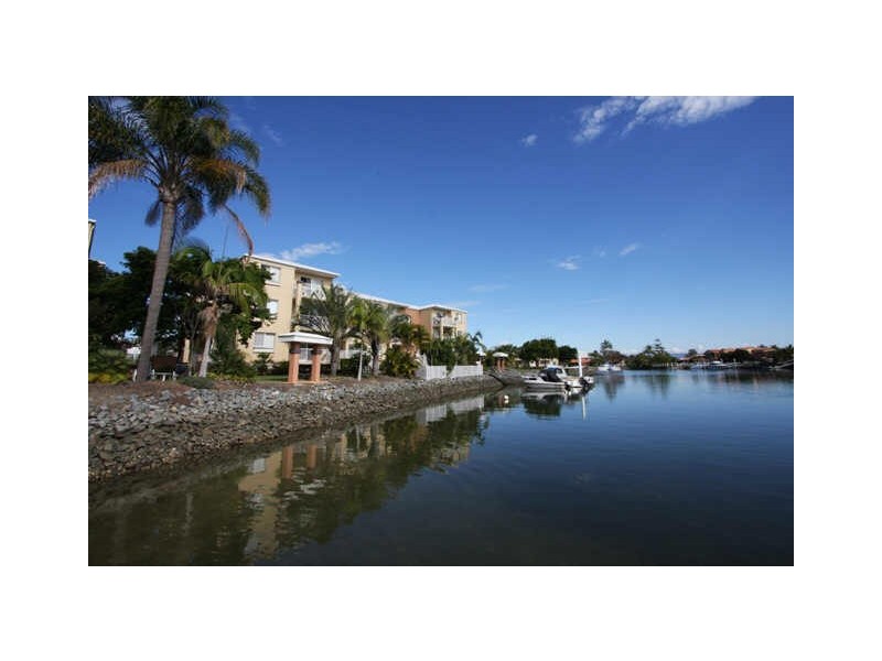Biggera Waters QLD 4216