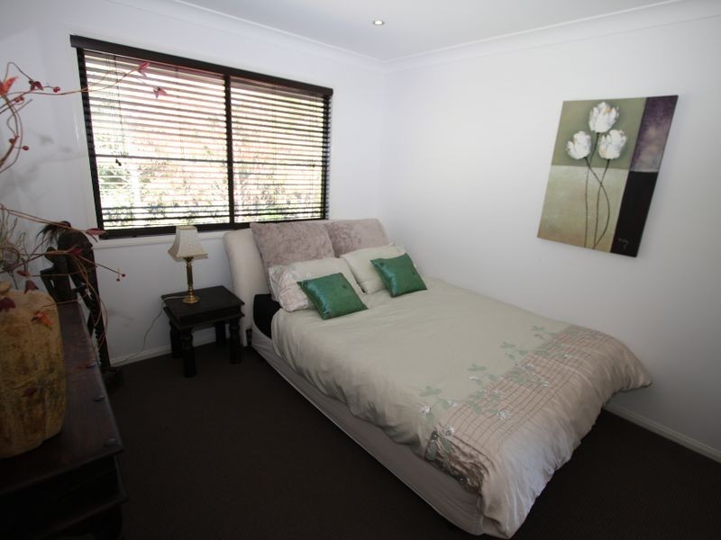 17 River Links Boulevarde, Helensvale QLD 4212