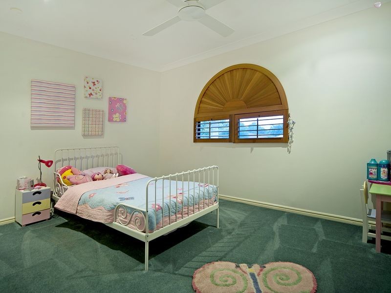 20 Arlene Park Terrace, Helensvale QLD 4212