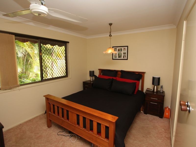 1/15 Eurimbula Court, Paradise Point QLD 4216