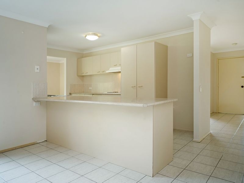 3 Eric Sykes Close, Parkwood QLD 4214