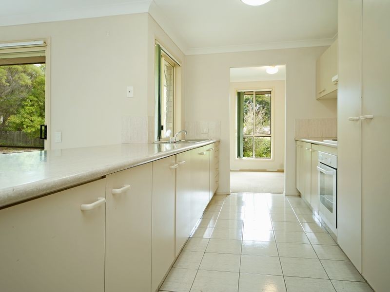 3 Eric Sykes Close, Parkwood QLD 4214