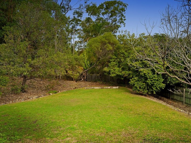 3 Eric Sykes Close, Parkwood QLD 4214