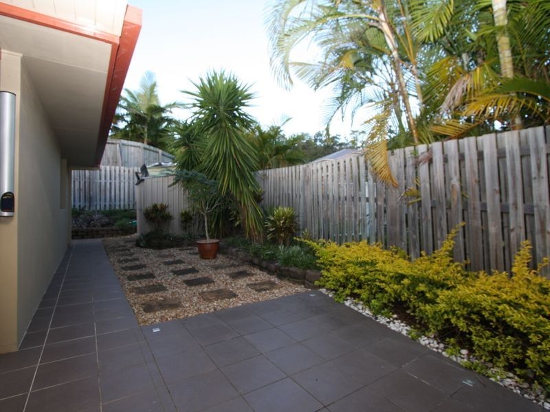 2 Rushworth Court, Arundel QLD 4214