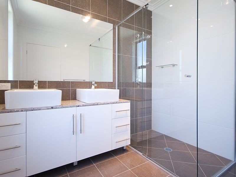 8012A Vista Drive Royal Pines, Benowa QLD 4217