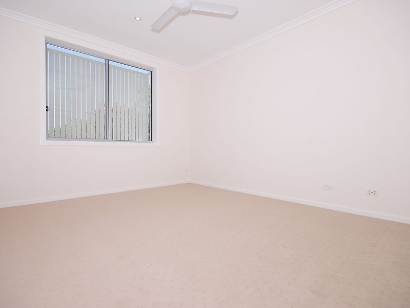 8012A Vista Drive Royal Pines, Benowa QLD 4217