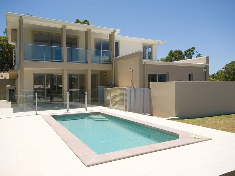 8012A Vista Drive Royal Pines, Benowa QLD 4217