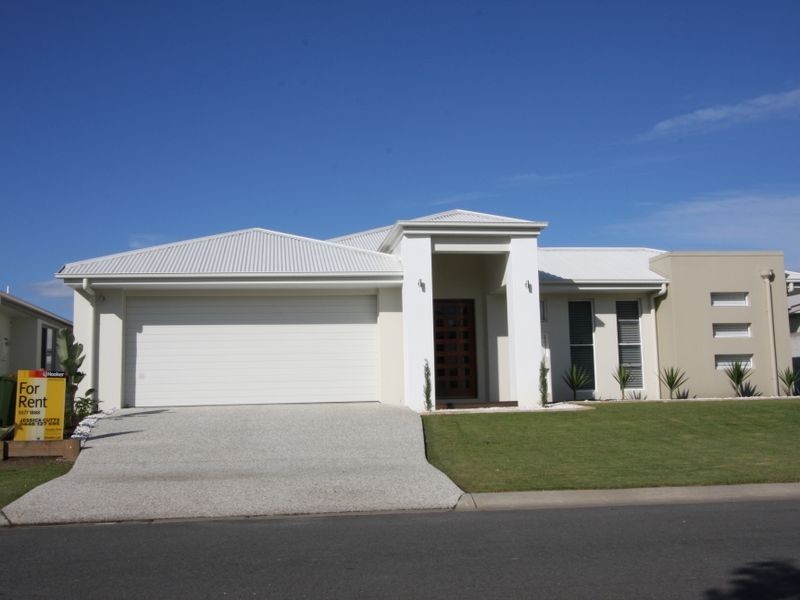 11 Rhodium Drive, Hope Island QLD 4212