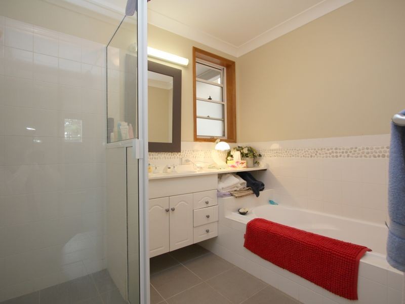 46 Buliti Street, Hope Island QLD 4212