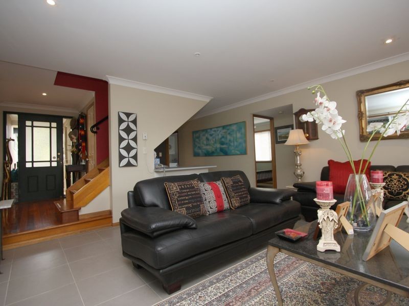 46 Buliti Street, Hope Island QLD 4212