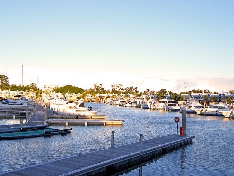 46 Buliti Street, Hope Island QLD 4212