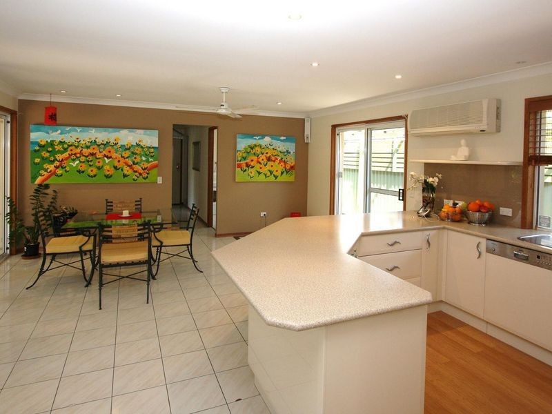 25 Salvia Street, Hollywell QLD 4216