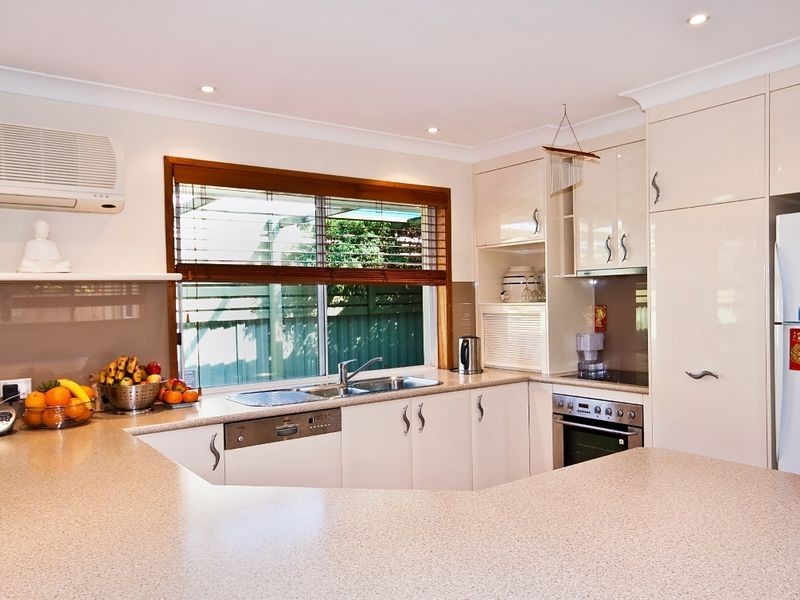 25 Salvia Street, Hollywell QLD 4216