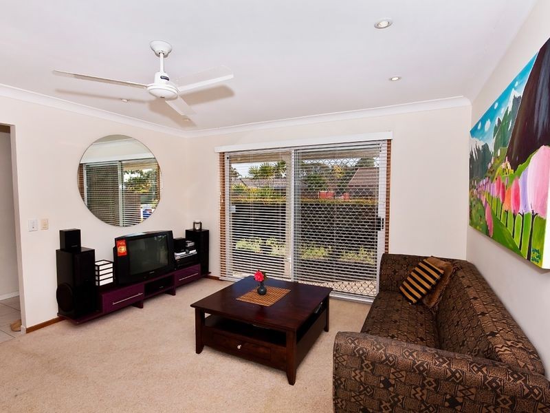 25 Salvia Street, Hollywell QLD 4216