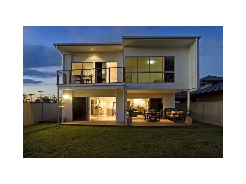 Hope Island QLD 4212