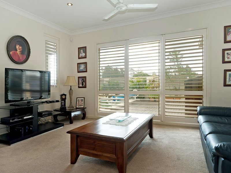 169 Lae Drive, Coombabah QLD 4216