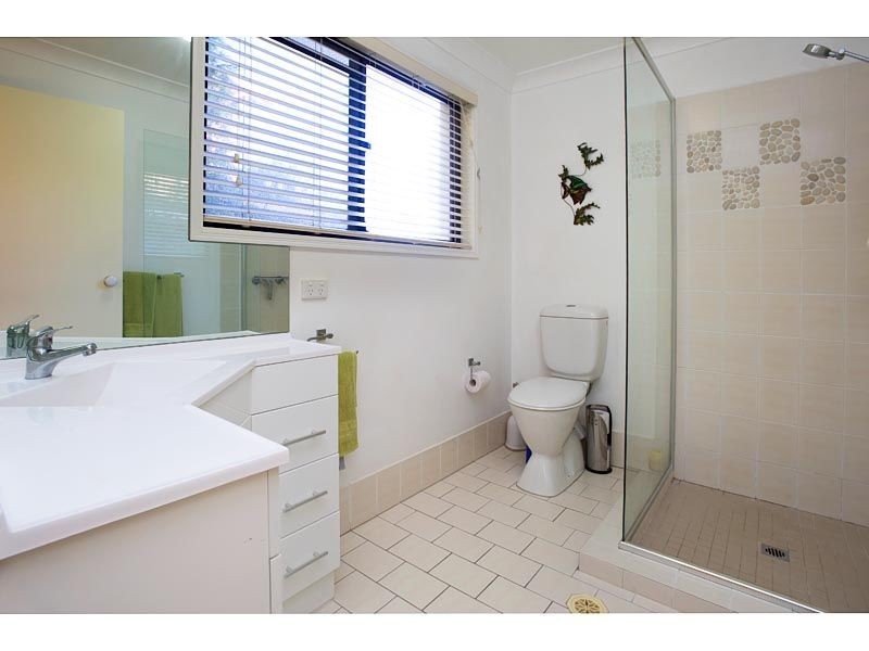 4 Balboa Court, Hollywell QLD 4216