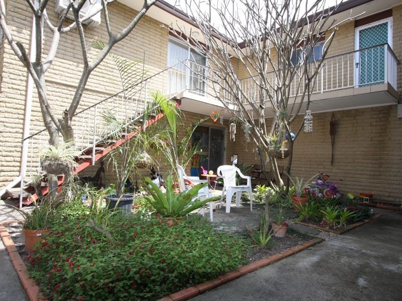 1/8 Nankeen Avenue, Paradise Point QLD 4216