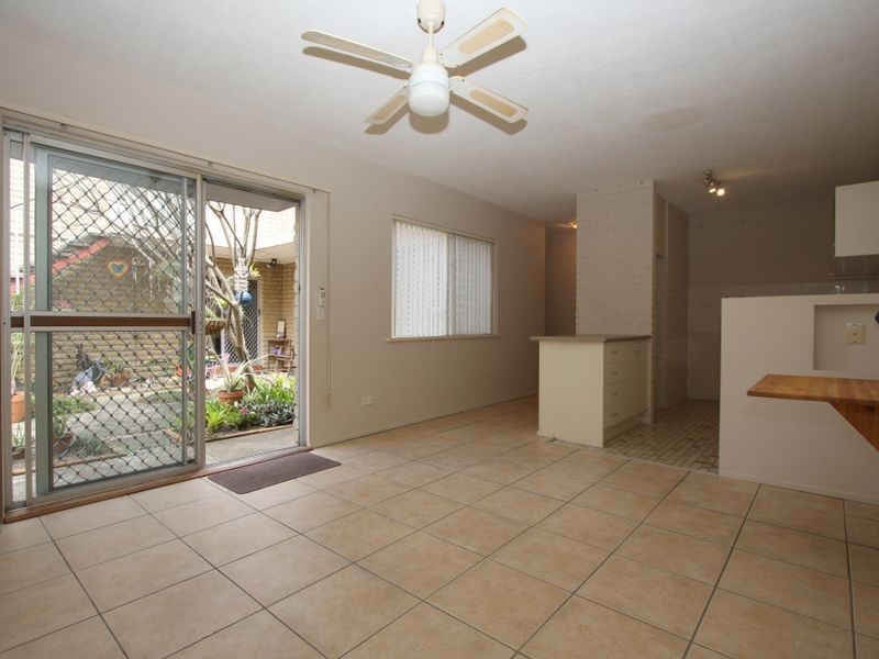 1/8 Nankeen Avenue, Paradise Point QLD 4216