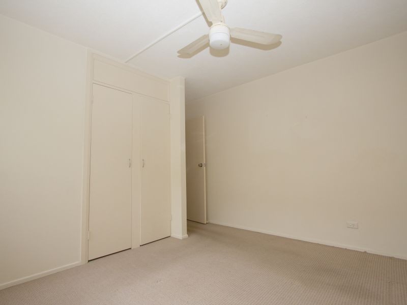 1/8 Nankeen Avenue, Paradise Point QLD 4216