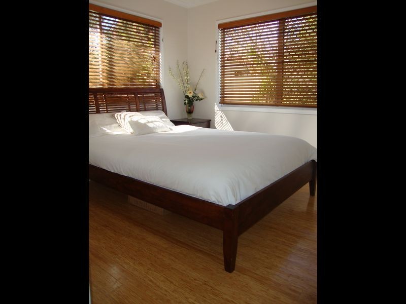 50 Nalkari Street, Coombabah QLD 4216