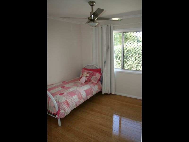 50 Nalkari Street, Coombabah QLD 4216