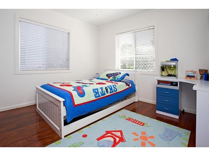 102 The Esplanade, Paradise Point QLD 4216