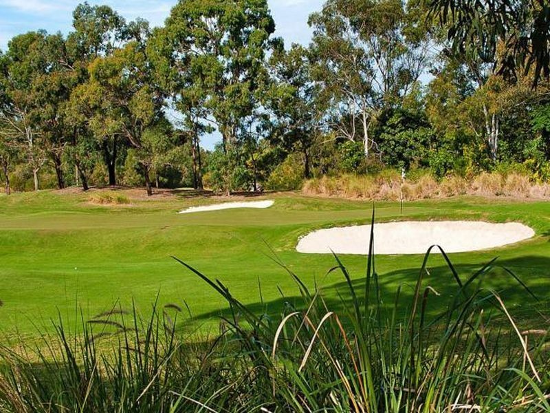 8102 Magnolia Gardens Court, Hope Island QLD 4212