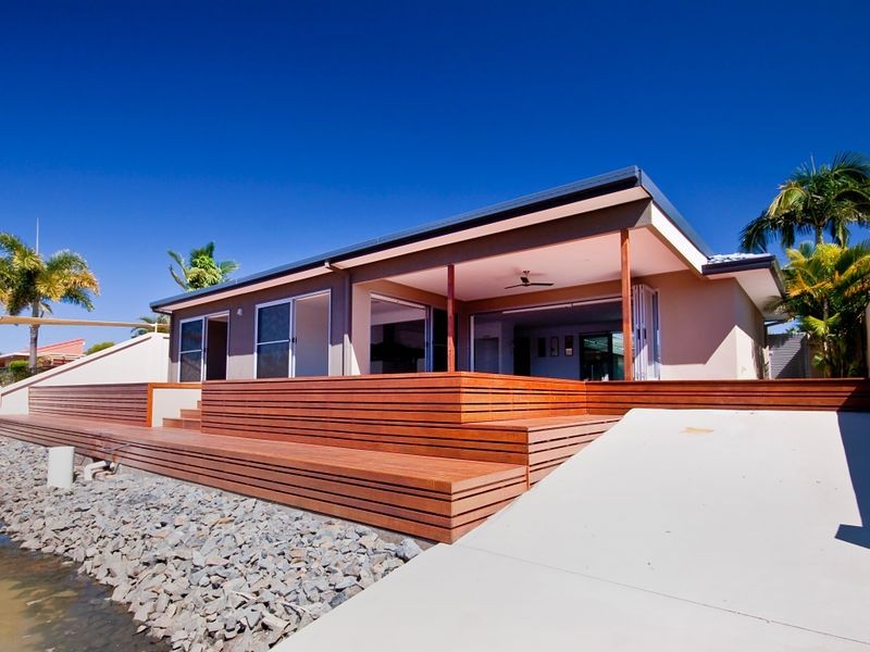 13 Drysdale Place, Paradise Point QLD 4216