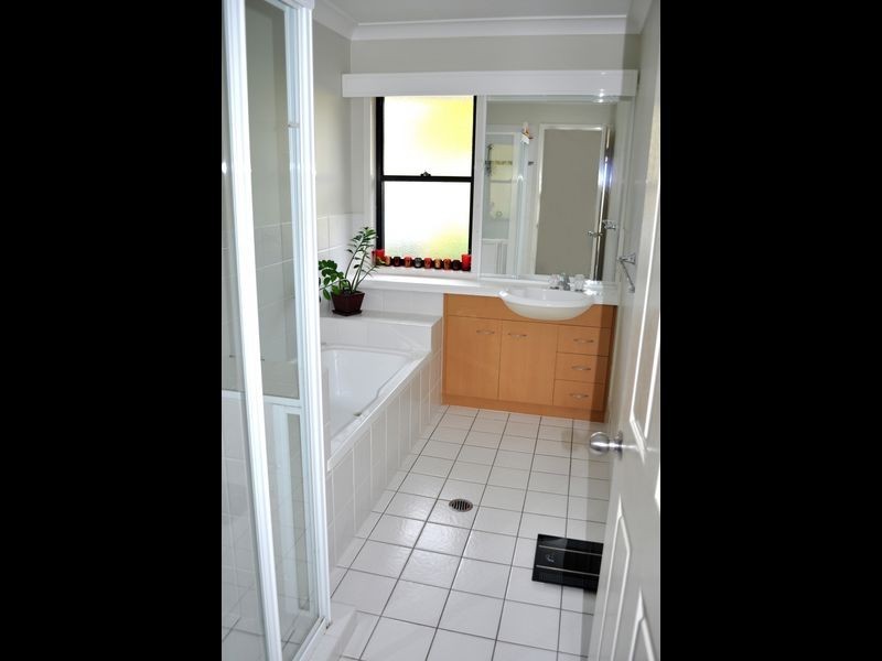 42/43 Myola Court, Coombabah QLD 4216