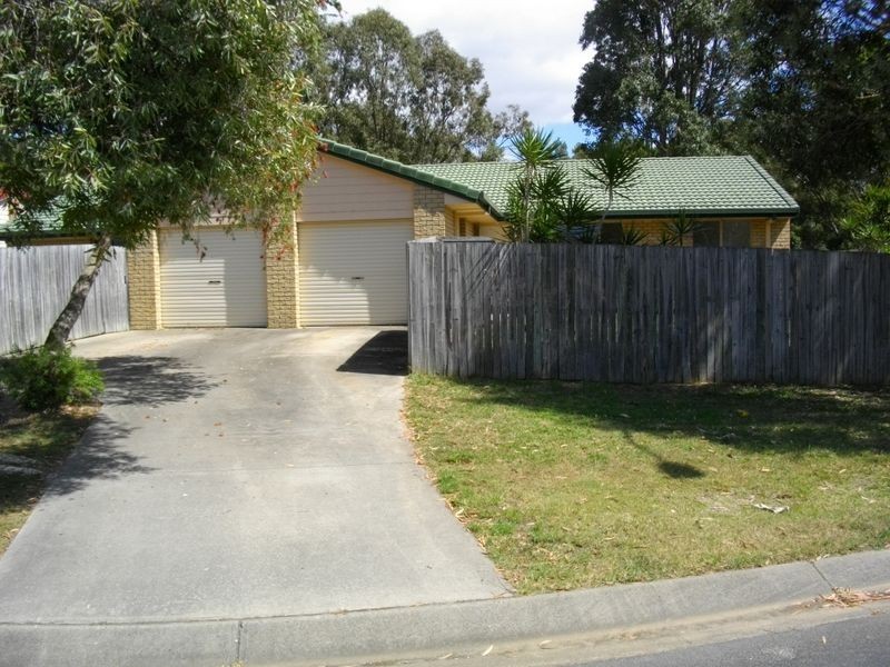 2/13 Pamela Court, Labrador QLD 4215