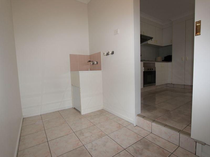 2/13 Pamela Court, Labrador QLD 4215