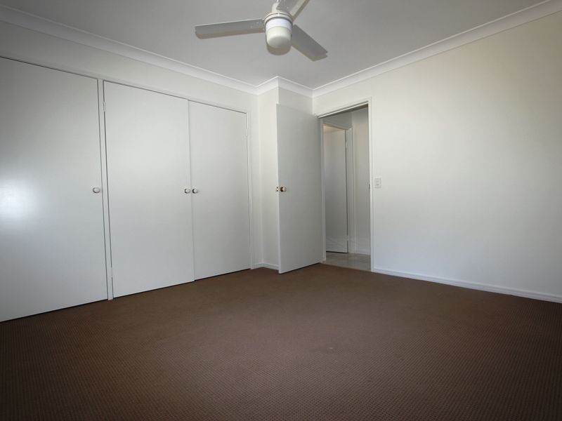 2/13 Pamela Court, Labrador QLD 4215