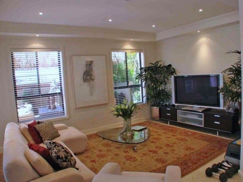 1 Kensington Mews, Sovereign Islands QLD 4216