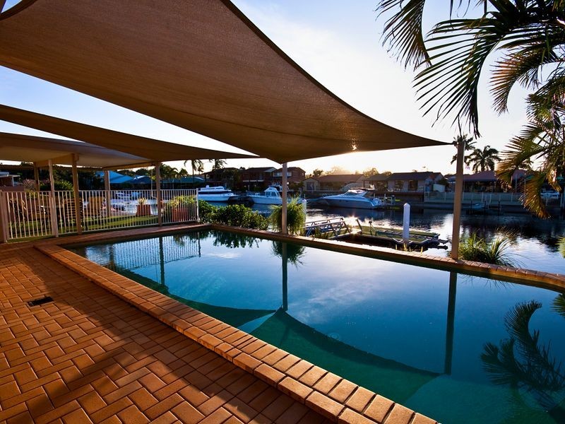 12 Marco Polo Place, Hollywell QLD 4216