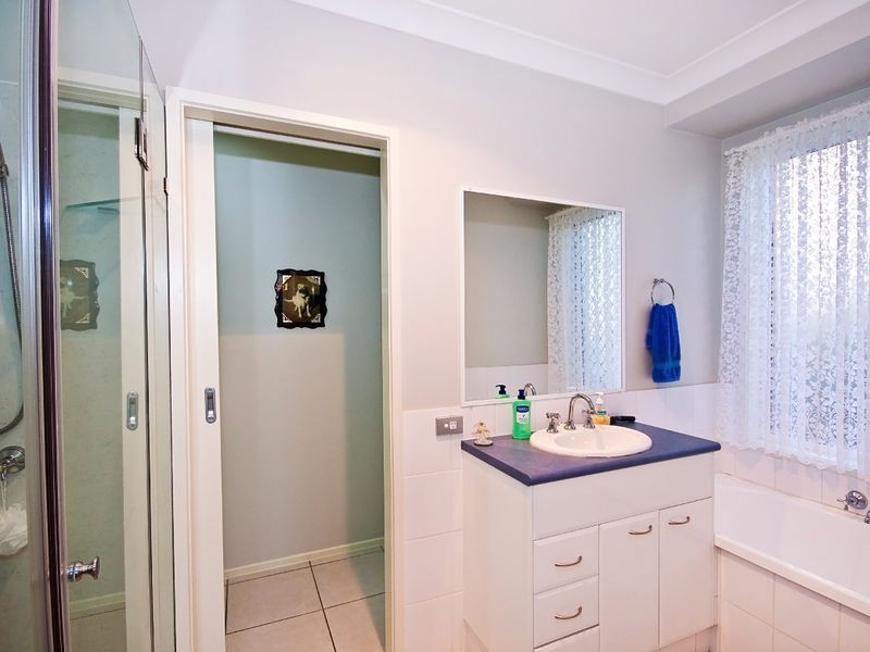 12 Marco Polo Place, Hollywell QLD 4216